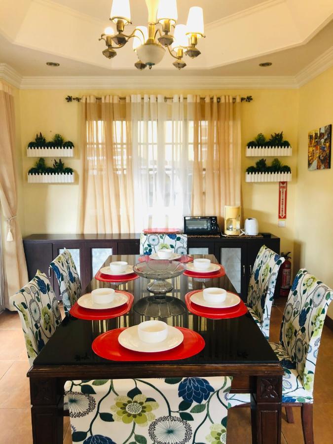 Charming Tagaytay Vacation Home Tagaytay City ภายนอก รูปภาพ