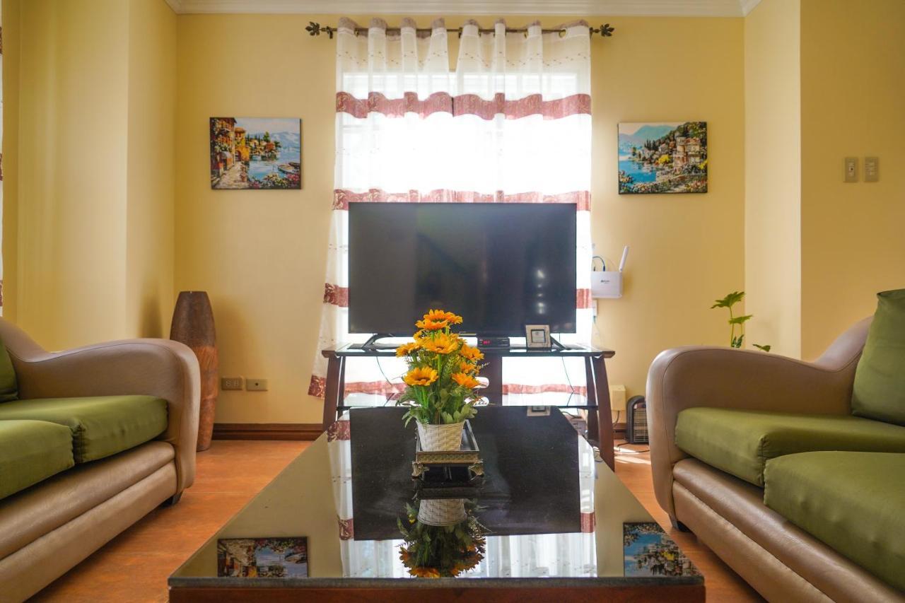 Charming Tagaytay Vacation Home Tagaytay City ภายนอก รูปภาพ