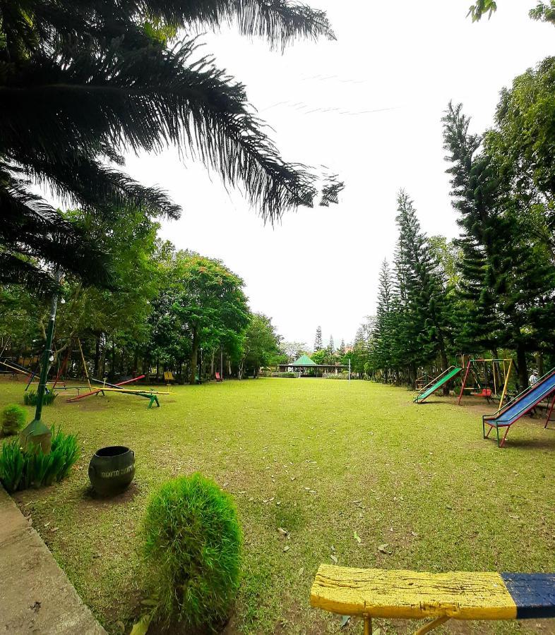 Charming Tagaytay Vacation Home Tagaytay City ภายนอก รูปภาพ