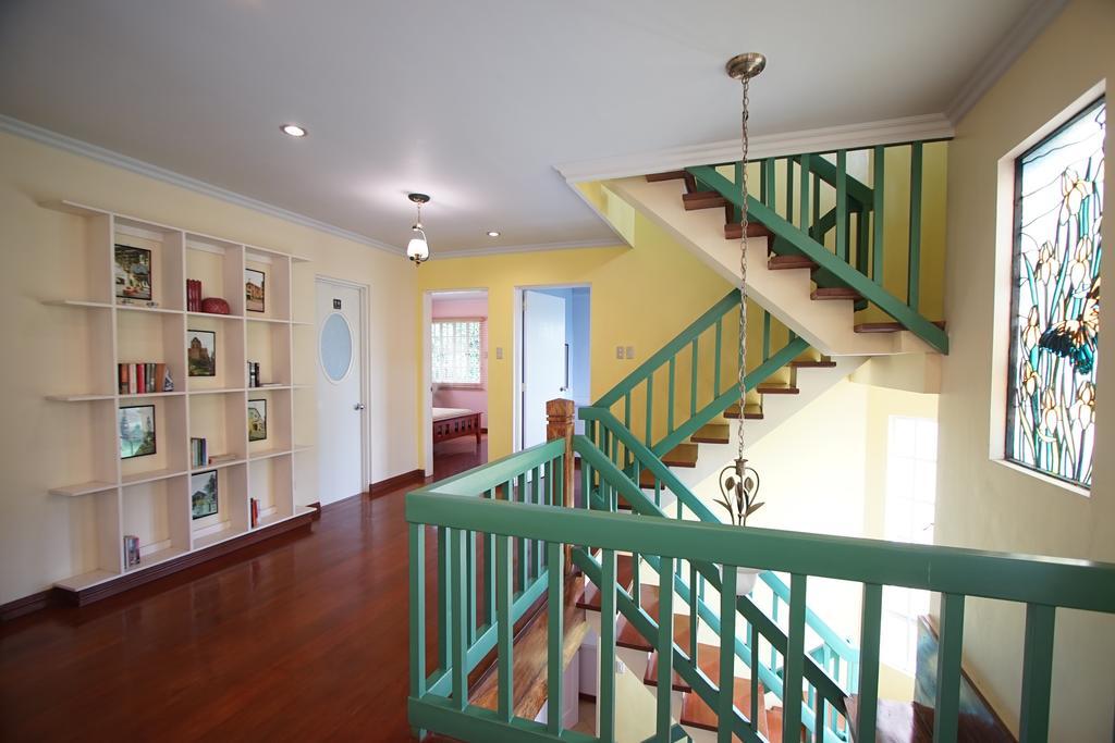 Charming Tagaytay Vacation Home Tagaytay City ภายนอก รูปภาพ